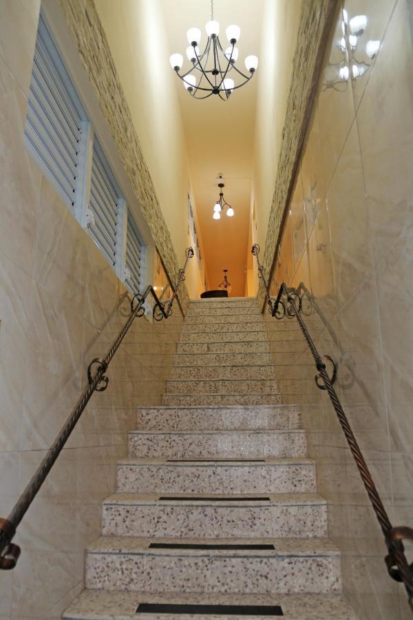 איזבלה Itza-Bella Suites מראה חיצוני תמונה