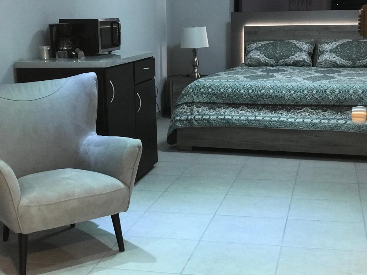 איזבלה Itza-Bella Suites מראה חיצוני תמונה